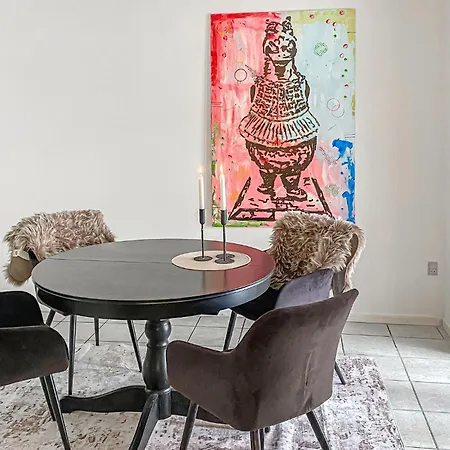 Lovely In With Wifi בית נופש